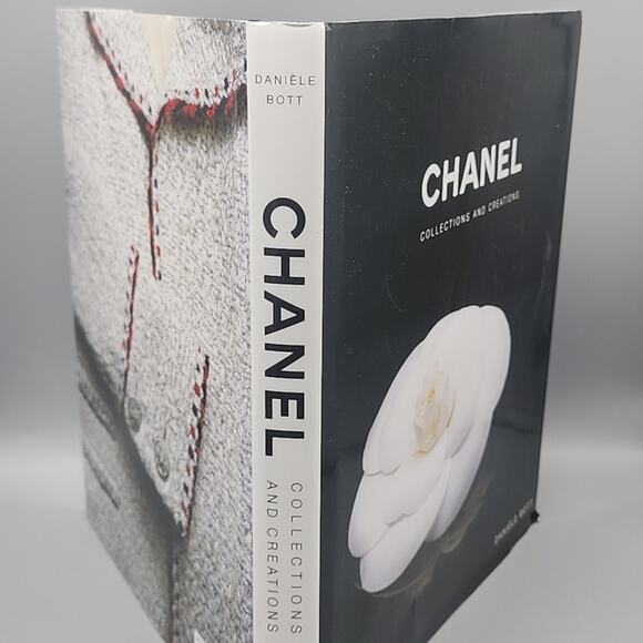 Chanel Collections and Creations Book Coffee Table Hardcover Fashion Photos - Picture 3 of 16